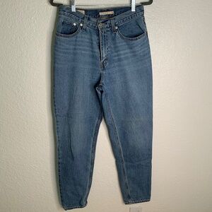 Levis women jeans